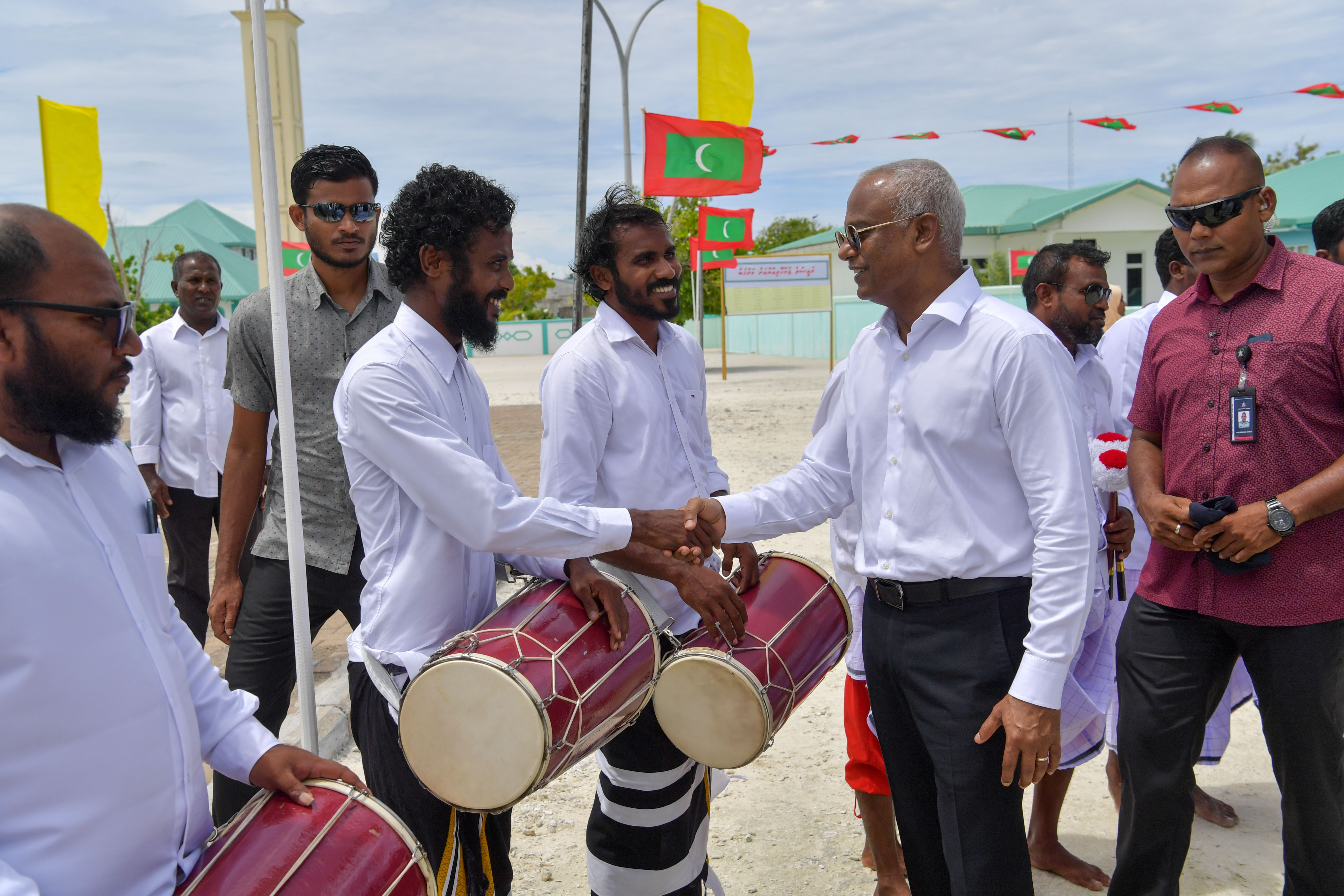 ރައީސުލްޖުމްހޫރިއްޔާ އިބްރާހީމް މުޙައްމަދު ޞާލިޙް ރަސްމީ ދަތުރުފުޅެއްގައި 27 އޯގަސްޓް 2022 ވަން ދުވަހު މ. މަޑުއްވަރިއަށް ޒިޔާރަތްކުރެއްވުން. 
