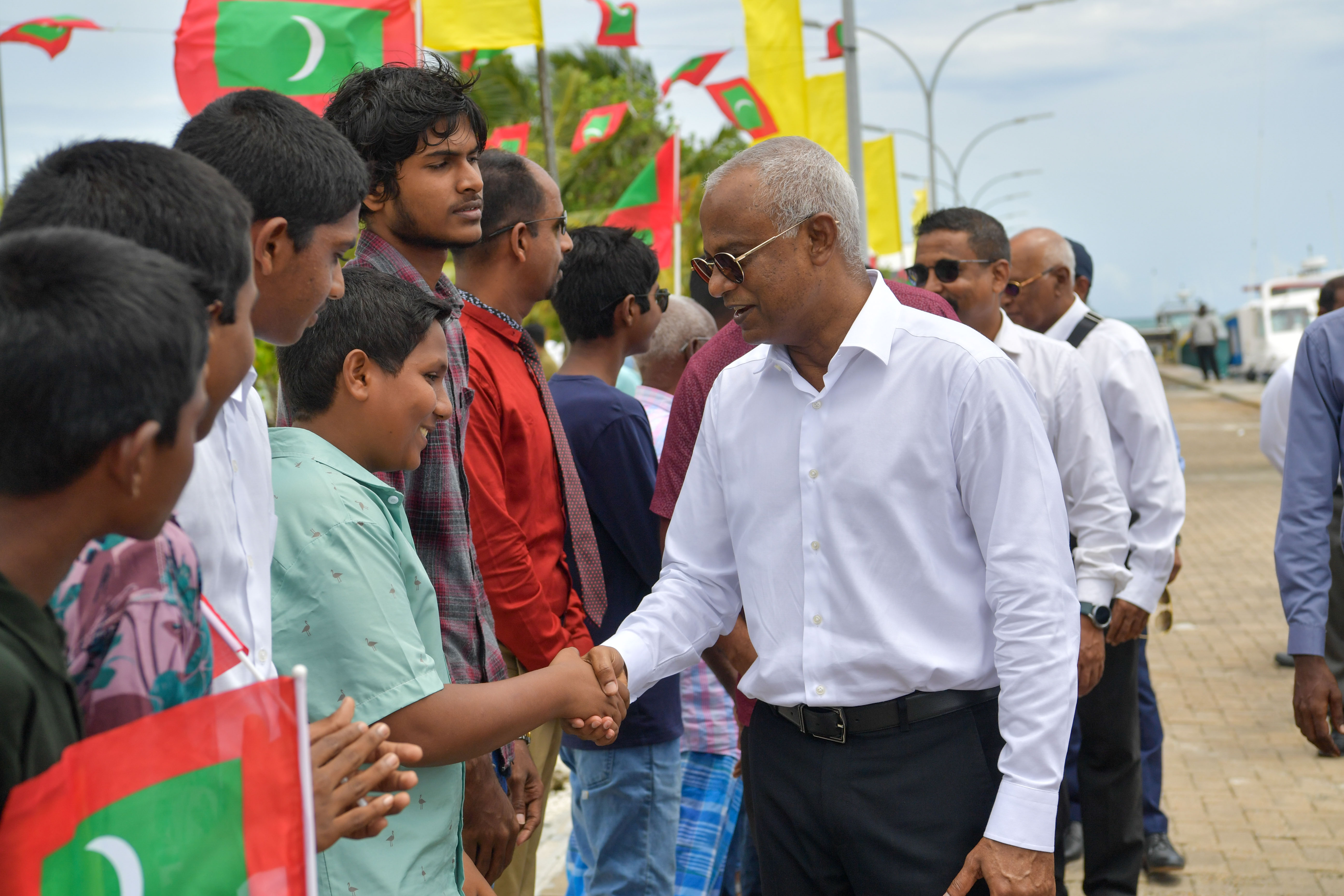 ރައީސުލްޖުމްހޫރިއްޔާ އިބްރާހީމް މުޙައްމަދު ޞާލިޙް ރަސްމީ ދަތުރުފުޅެއްގައި 27 އޯގަސްޓް 2022 ވަން ދުވަހު މ. މަޑުއްވަރިއަށް ޒިޔާރަތްކުރެއްވުން. 